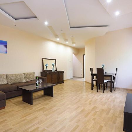 Am Apartments 5 เยเรวาน ภายนอก รูปภาพ